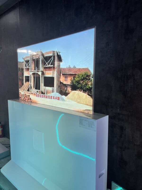 Écran OLED transparent de 55 pouces avec fonction de relevage – Image 2